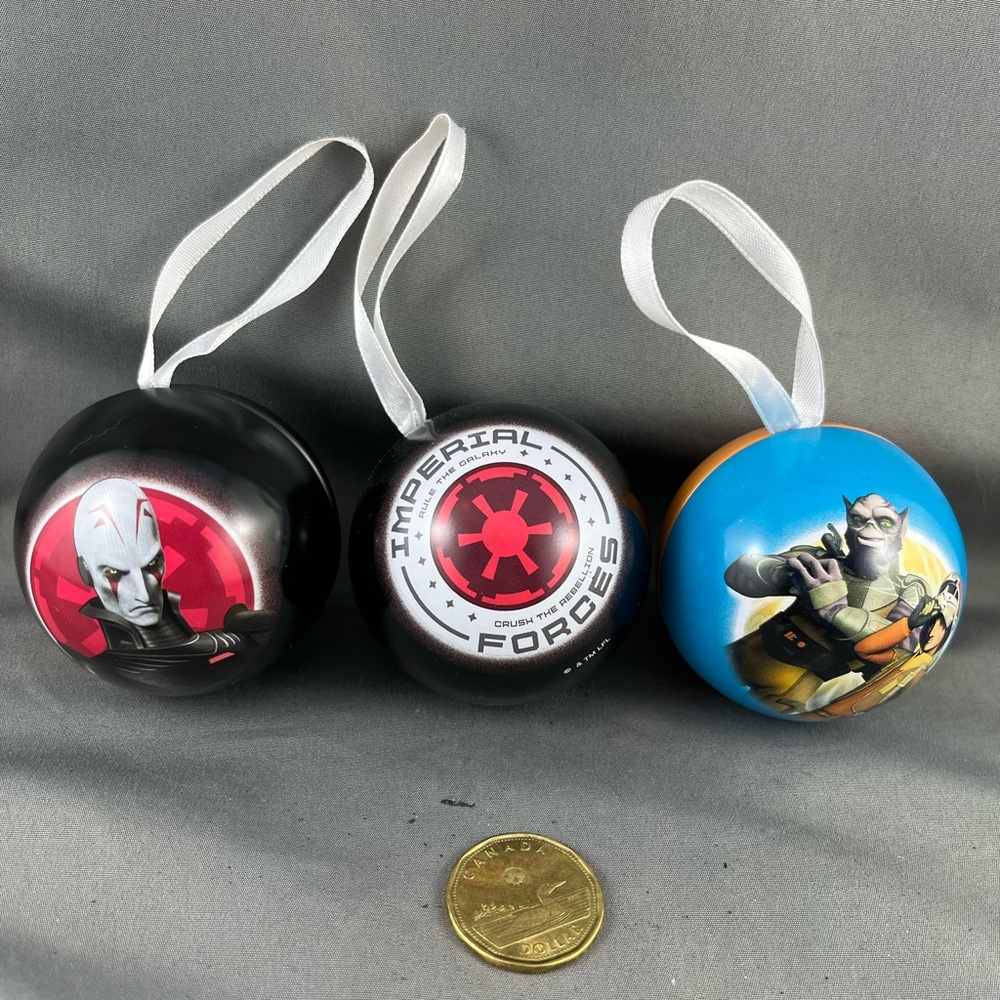 Star Wars Tin Holiday Ornaments.
Loonie for size reference not included.